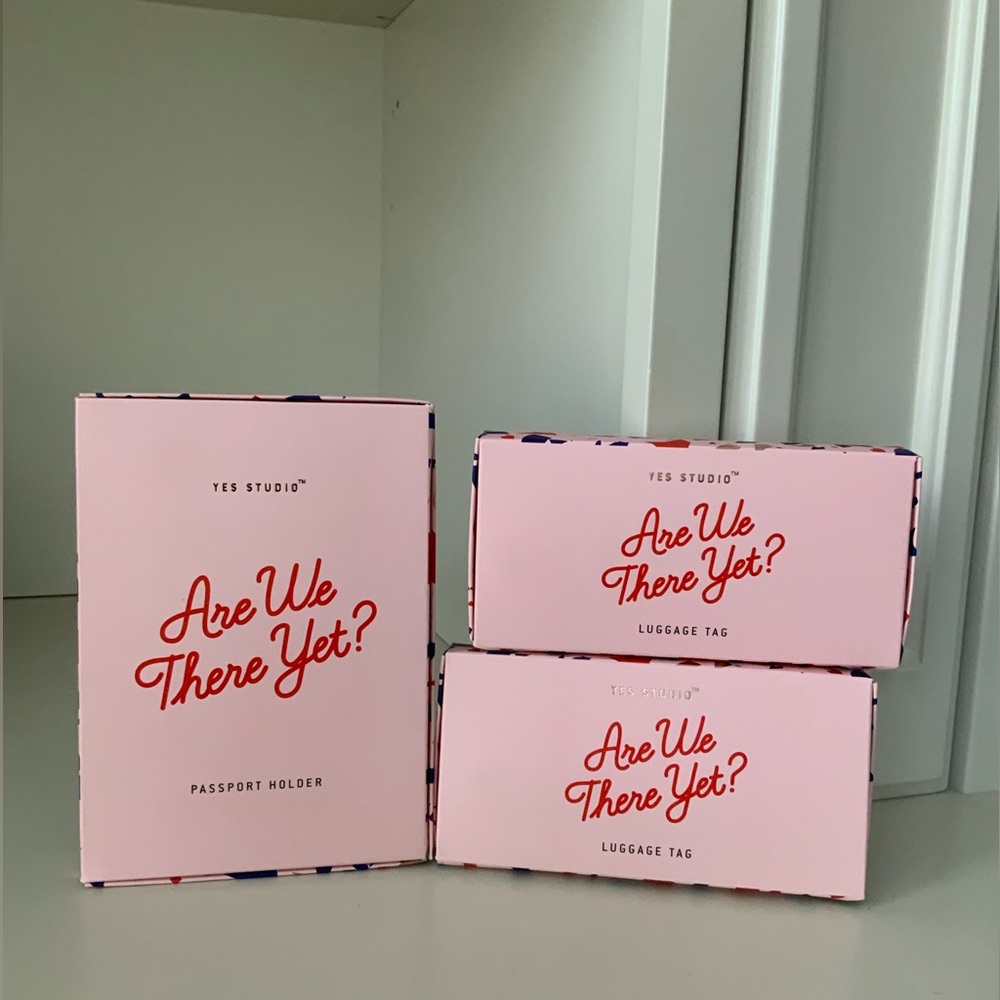 YES STUDIO Are We There Yet Faux Leather Travel Passport Cover Luggage Tags NEW